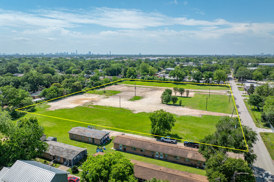 Primary Photo Of 4134 Southerland Rd, Houston Land For Sale