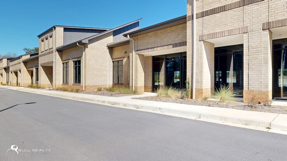 More Photos Of 2103 Braselton Hwy, Dacula Medical For Lease