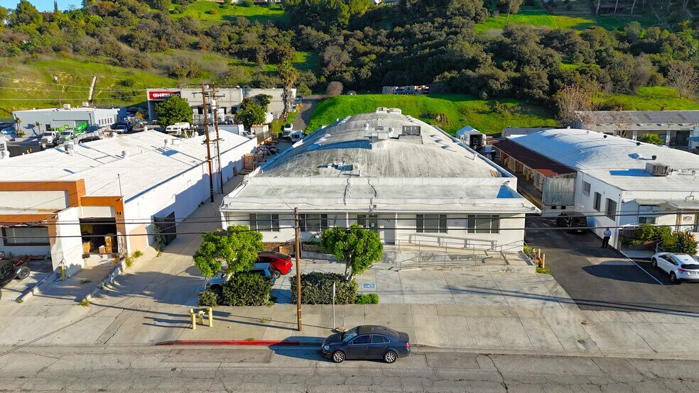 More Photos Of 548 Monterey Pass Rd, Monterey Park Warehouse For Lease