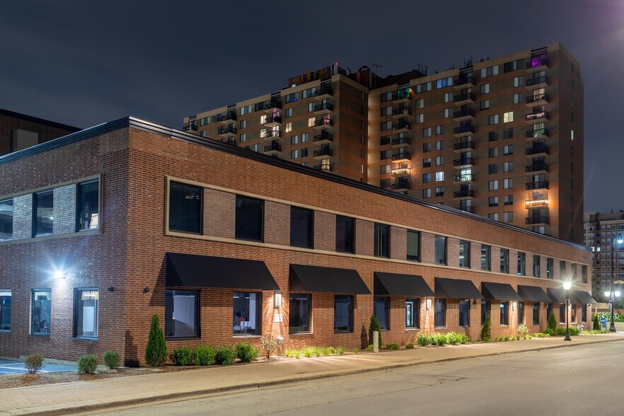 More Photos Of 44 S Vail Ave, Arlington Heights Office For Lease