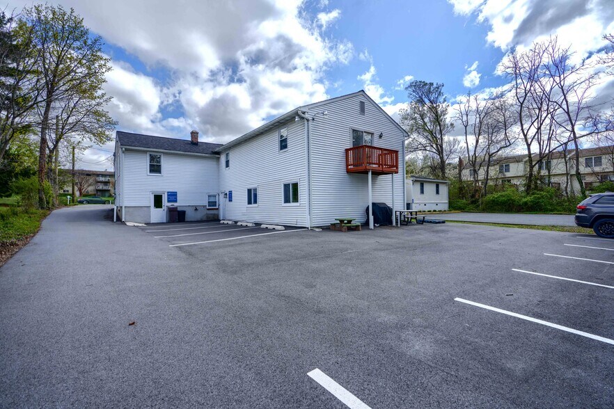 More Photos Of 716 S Main St, Bel Air Office Residential For Sale