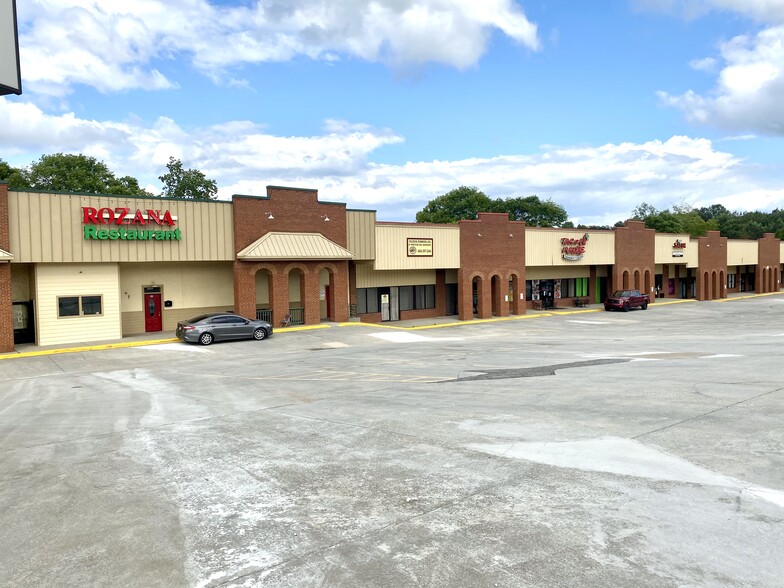 More Photos Of 4800 Lawrenceville Hwy NW, Lilburn Unknown For Lease