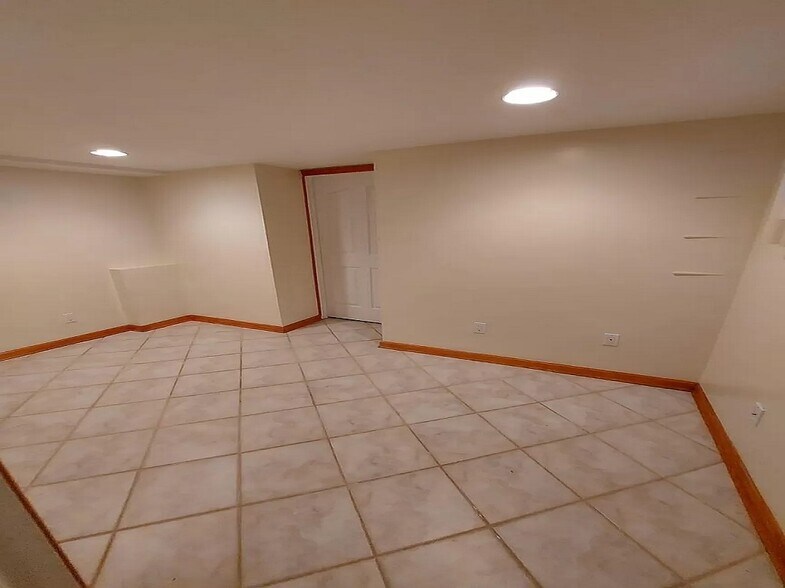 More Photos Of 472 Lake St, Brooklyn Land For Sale