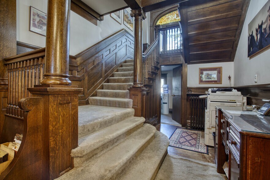 More Photos Of 2305 Broadway, Boulder Loft Creative Space For Sale