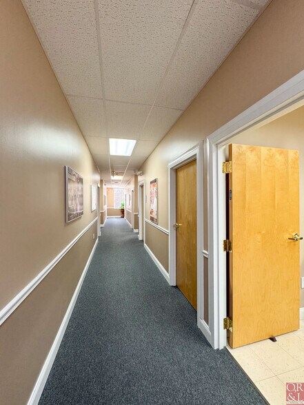 More Photos Of 72 Queen St, Southington Office For Lease