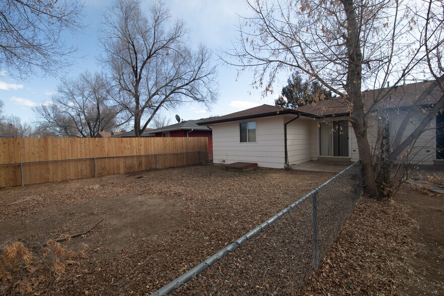 More Photos Of 208 E Saint Clair Ave, Longmont Apartments For Sale