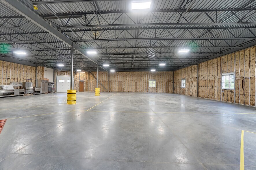 More Photos Of 1740 Thomas Paine Pky, Dayton Industrial For Sale