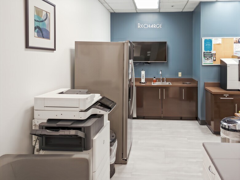 More Photos Of 39899 Balentine Dr, Newark Coworking Space