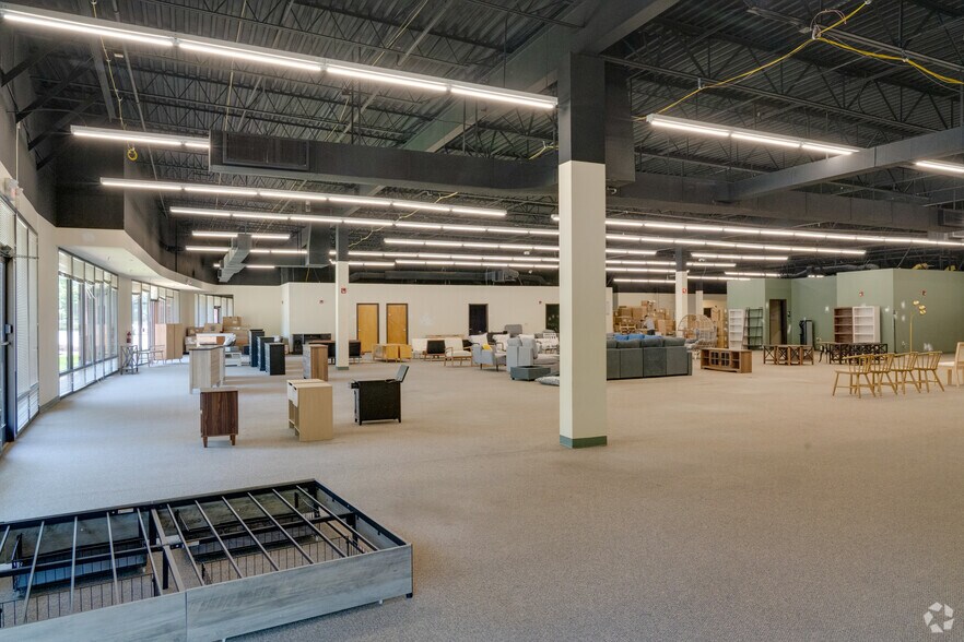 More Photos Of 4101 Capital Blvd, Raleigh Light Distribution For Lease