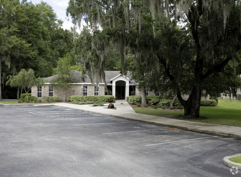 More Photos Of 1315 SE 25th Loop, Ocala Medical For Lease