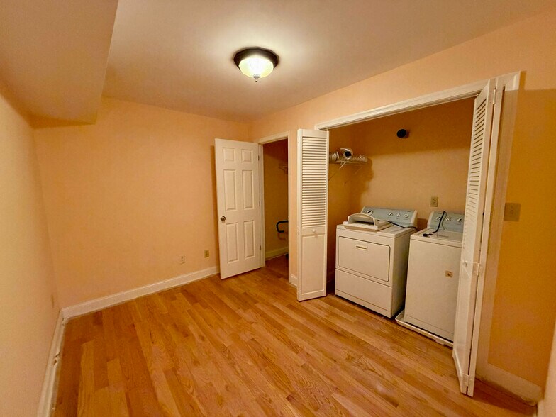 More Photos Of 1447 William St, Baltimore Apartments For Sale