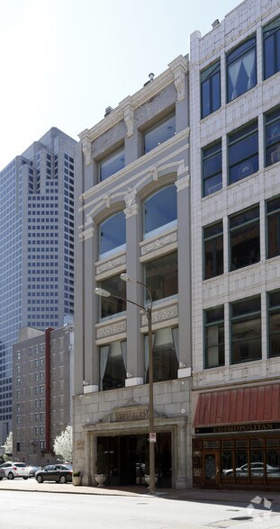 More Photos Of 1108 Olive St, Saint Louis Office For Sale