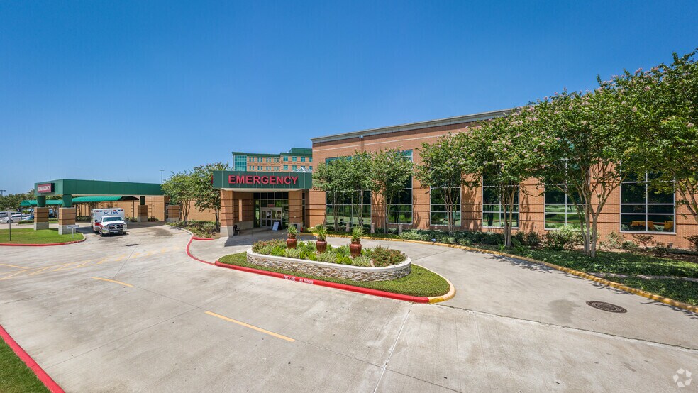 More Photos Of 21214 Northwest Fwy, Cypress Hospital For Lease