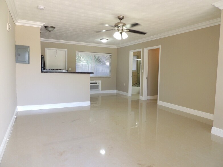 More Photos Of 2901 Middle River Dr, Fort Lauderdale Apartments For Sale