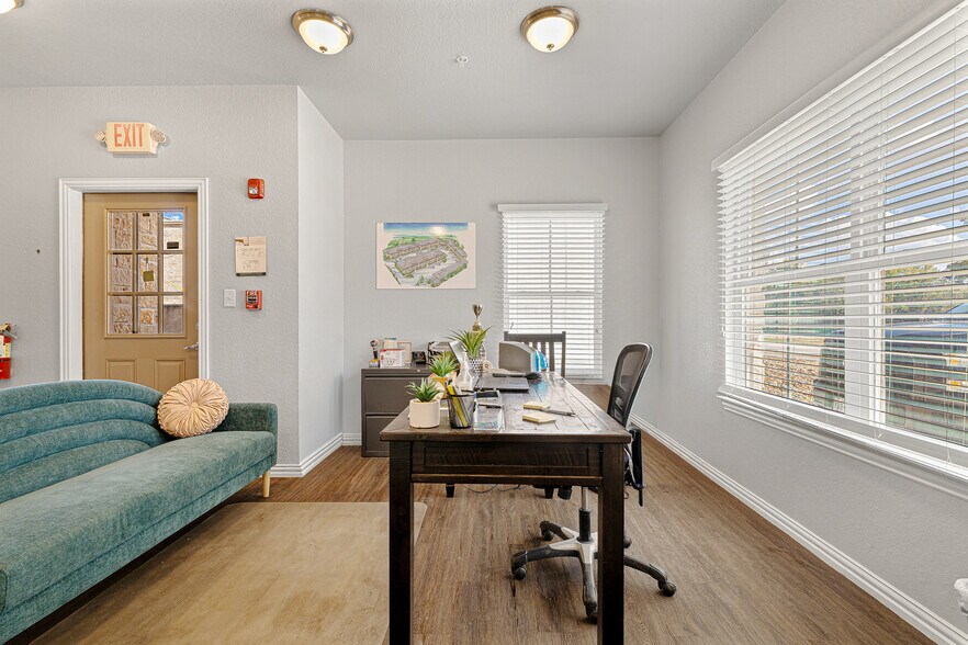 More Photos Of 1407 Sidney Baker St, Kerrville Apartments For Sale