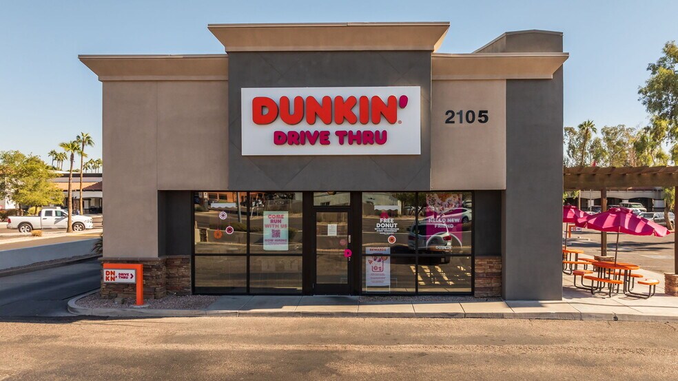 More Photos Of 2105 S Alma School Rd, Mesa Freestanding For Sale