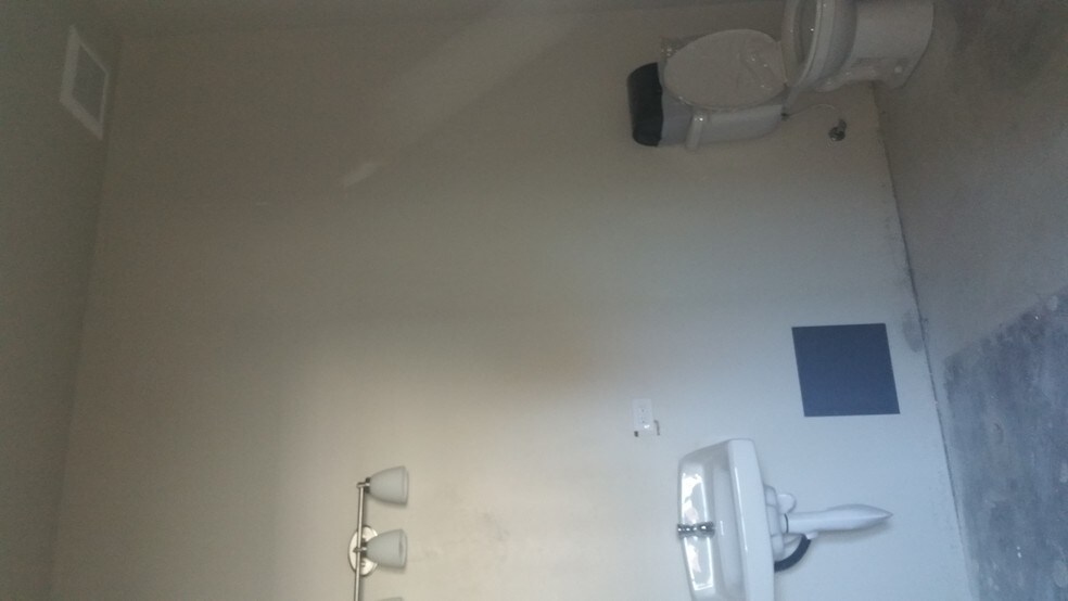 More Photos Of 218 San Diego St, Oceanside Freestanding For Lease