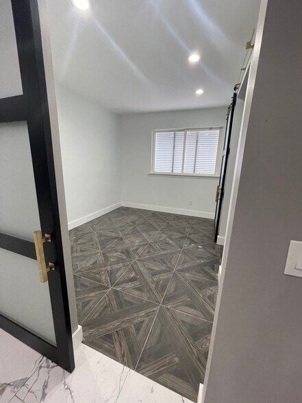 More Photos Of 416 SE Flamingo Ave, Stuart Medical For Sale