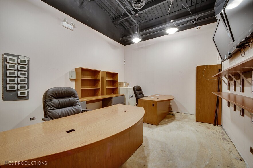 More Photos Of 12054 S Doty Ave, Chicago Warehouse For Sale