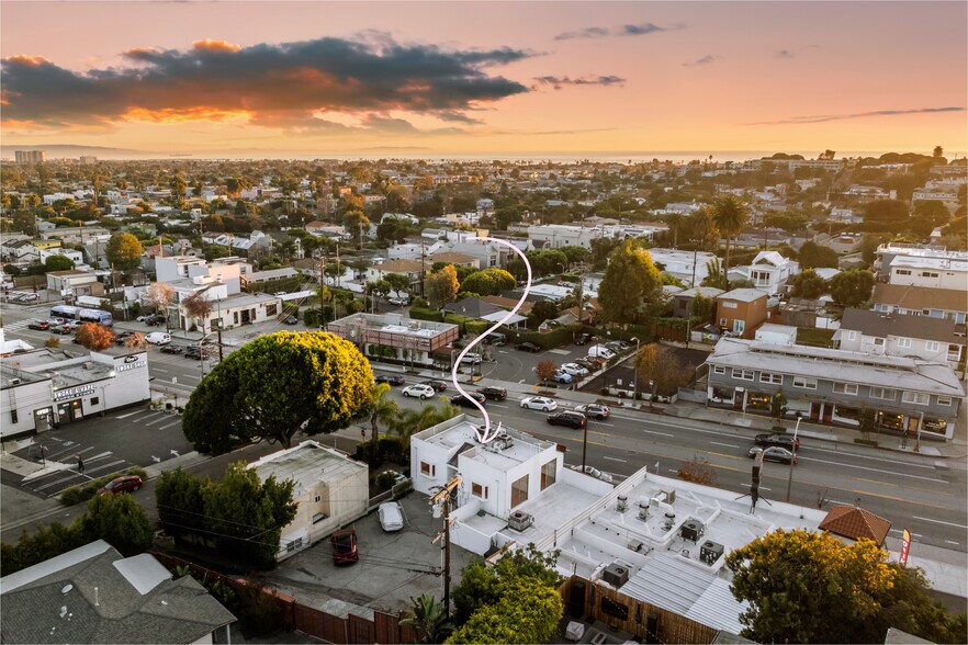 More Photos Of 2951-2953 Lincoln Blvd, Santa Monica Loft Creative Space For Sale
