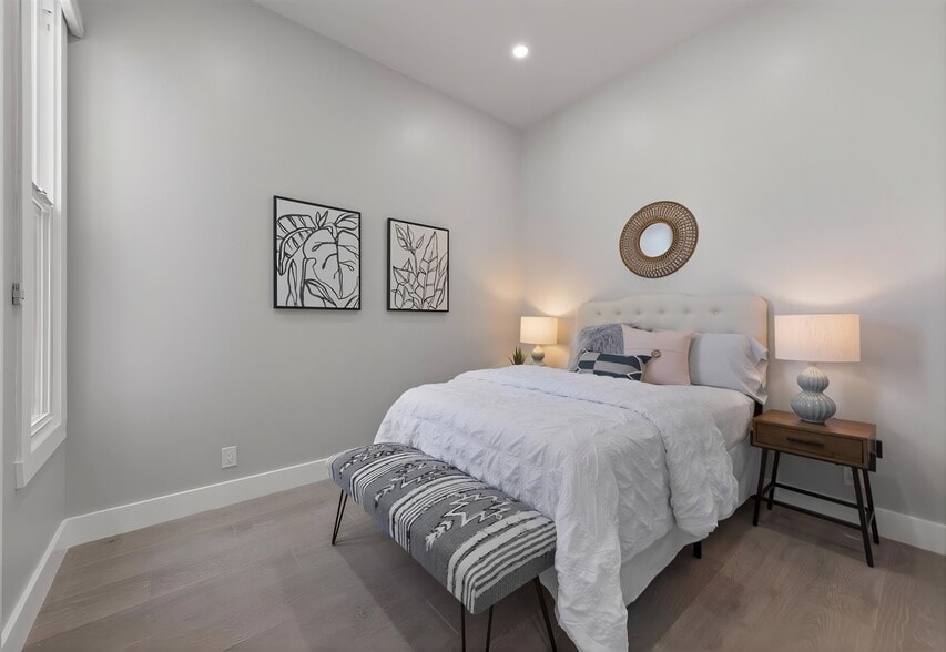 More Photos Of 1431 Grant Ave, San Francisco Multifamily For Sale