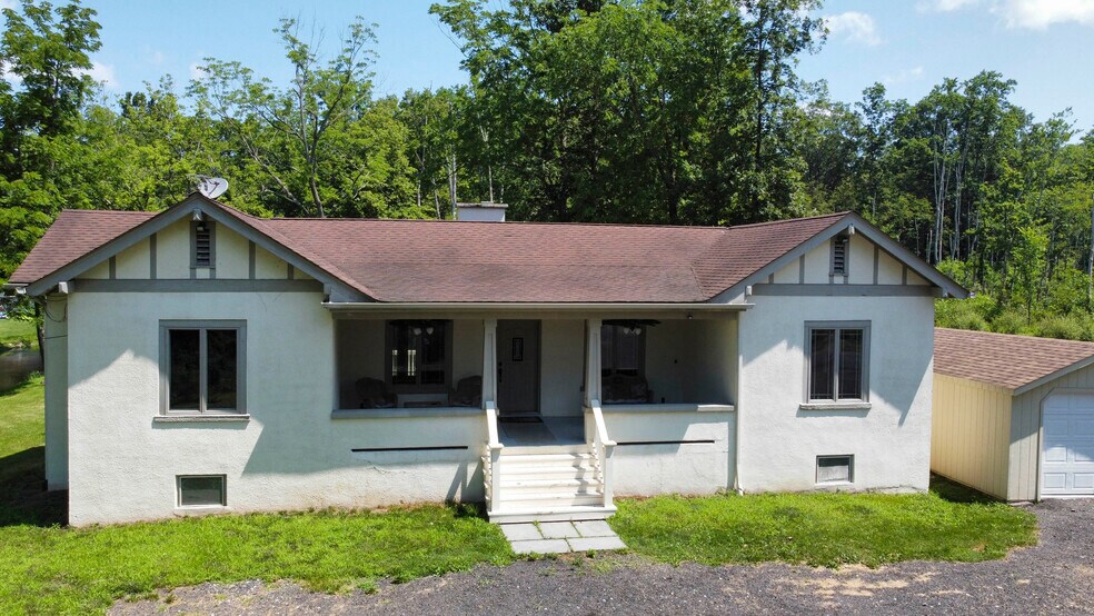 More Photos Of 490 Rt 46 Rd, Belvidere Light Distribution For Sale