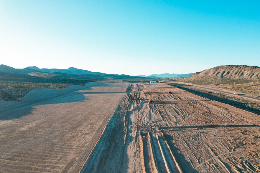 More Photos Of 475 Industrial Road, Alamo Land For Lease