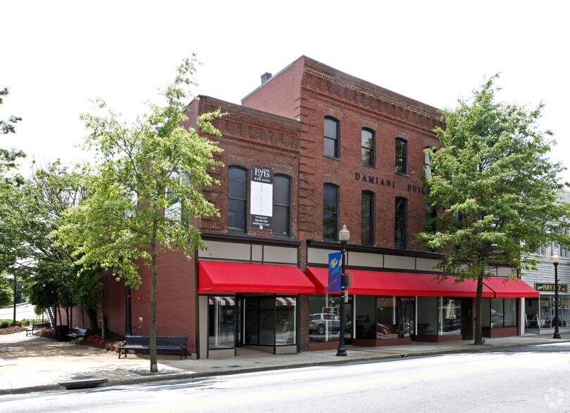 More Photos Of 111-119 W Washington St, Suffolk Apartments For Lease