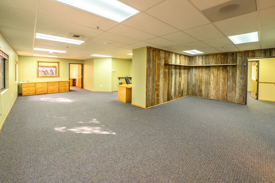 More Photos Of 5405 Mae Anne Ave, Reno Office For Lease
