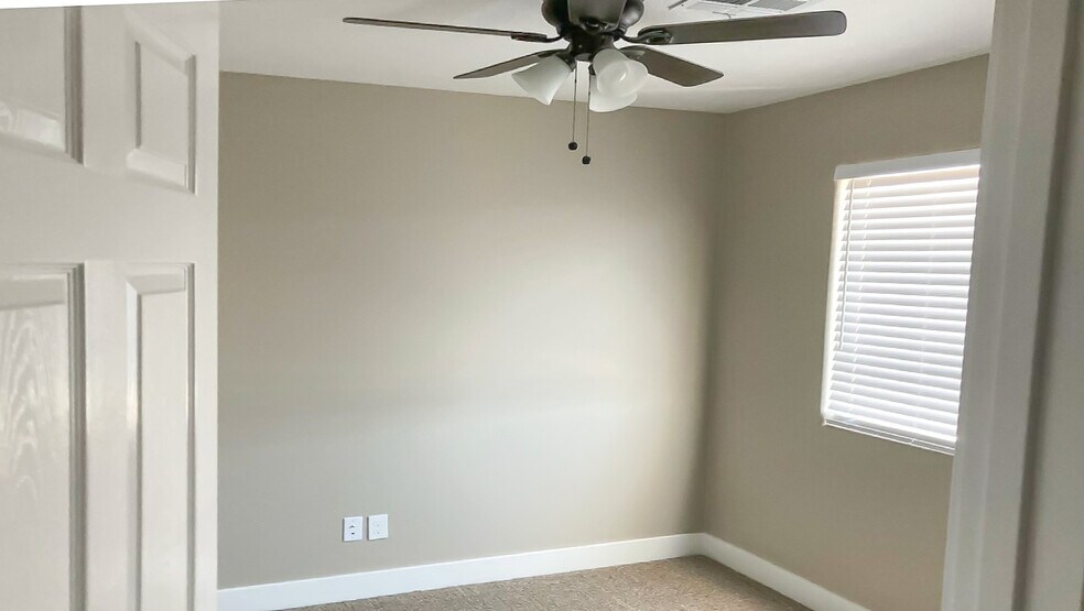 More Photos Of 100 E 1st South St, Mesquite Apartments For Sale