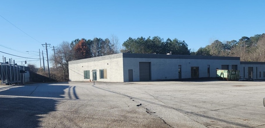More Photos Of 2675 Lithonia Industrial Blvd, Lithonia Distribution For Lease