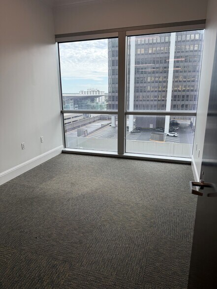 More Photos Of 121-189 S Orange Ave, Orlando Office Residential For Lease