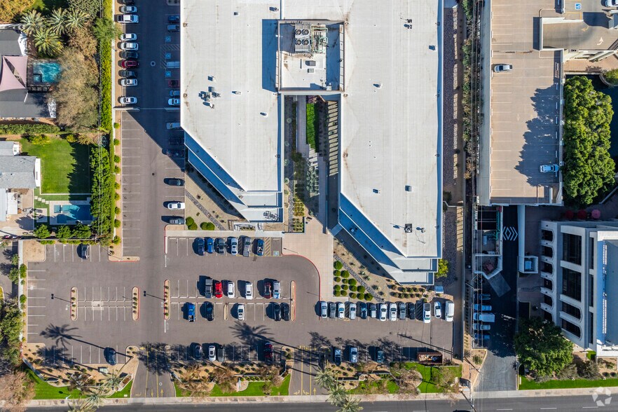 More Photos Of 3033 N 44th St, Phoenix Office For Lease