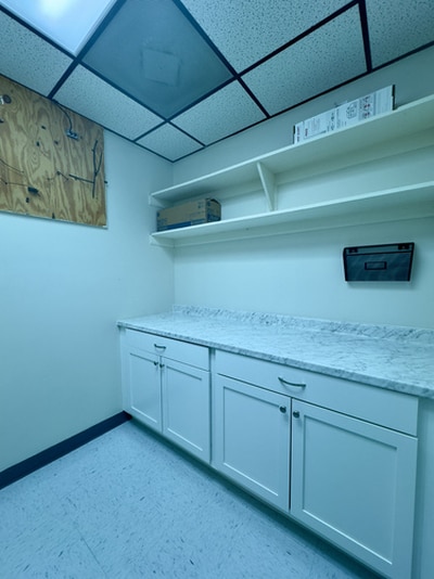 More Photos Of 1661 Walkup Ave, Monroe Office For Lease