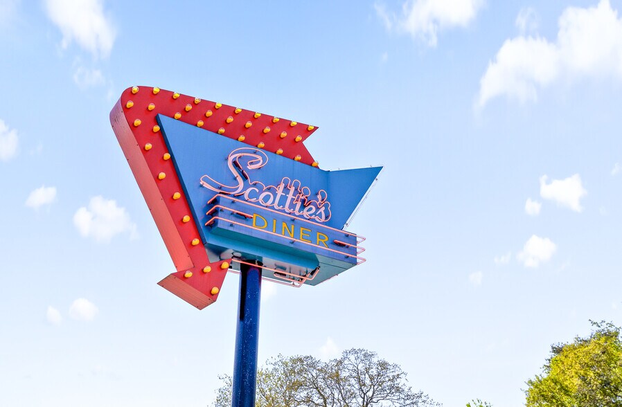 More Photos Of 8855 Dayton Pike, Soddy Daisy Restaurant For Lease