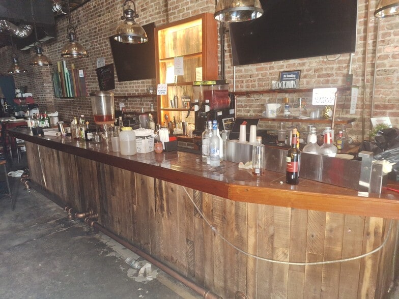 More Photos Of 901-903 Franklin Ave, Brooklyn Storefront Retail Residential For Lease