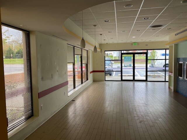 More Photos Of MD Exec Park - Joppa Rd & Lasalle Rd, Towson Office For Lease