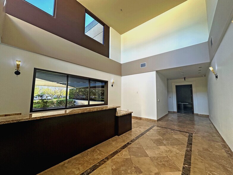 More Photos Of 955 Grier Dr, Las Vegas Light Distribution For Lease