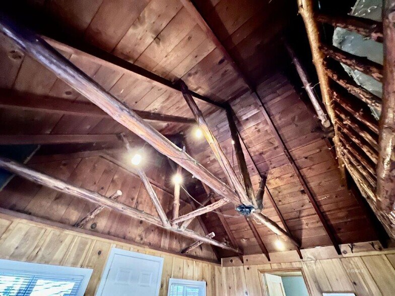 More Photos Of , Idyllwild-Pine Cove Multifamily For Sale