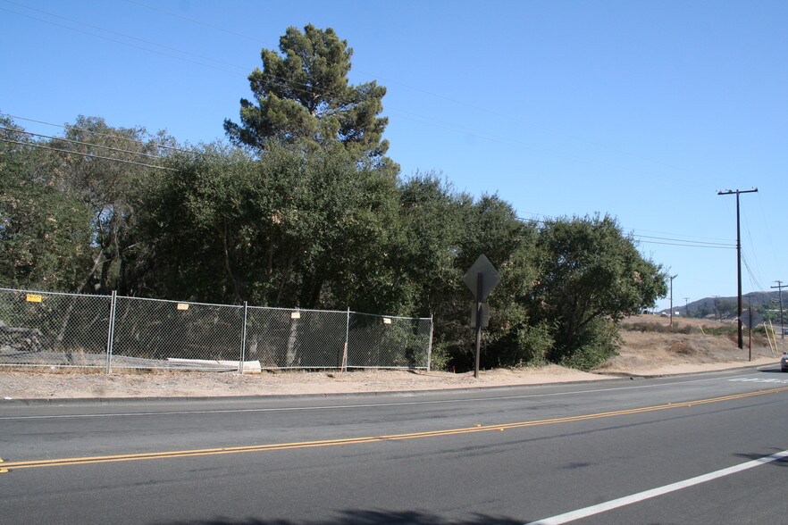 More Photos Of Mountain Meadow Rd, Escondido Unknown For Lease