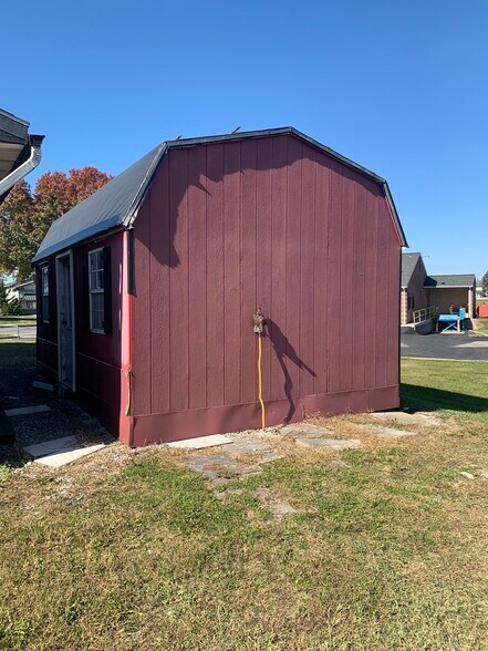 More Photos Of 2801 Lincoln Hwy E, Ronks Restaurant For Sale