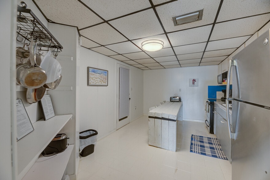 More Photos Of 74560 Overseas Hwy, Islamorada Apartments For Lease