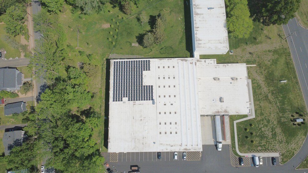More Photos Of 388 US Highway 22 W, Readington Warehouse For Lease