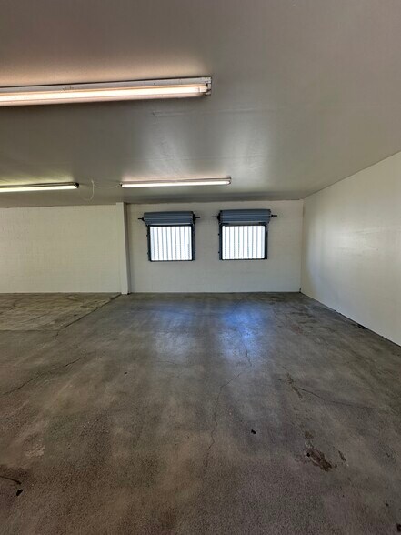 More Photos Of 80 Barham Ave, Santa Rosa Warehouse For Sale