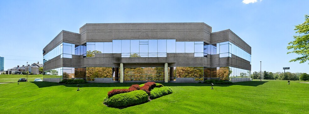 More Photos Of 10502 NW Ambassador Dr, Kansas City Office For Lease