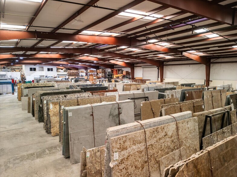 More Photos Of 325 Santa Bella, Paso Robles Warehouse For Sale
