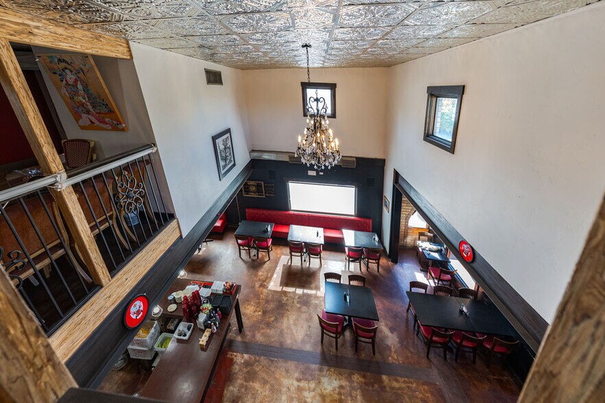 More Photos Of 720 Lincoln Ave, Steamboat Springs Restaurant For Sale