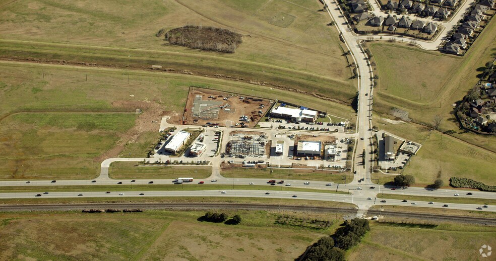 More Photos Of 6514 Highway 90A, Sugar Land Medical For Sale