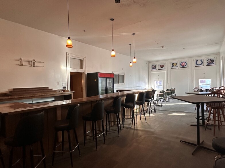 More Photos Of 2280 S Meridian St, Indianapolis General Retail For Sale