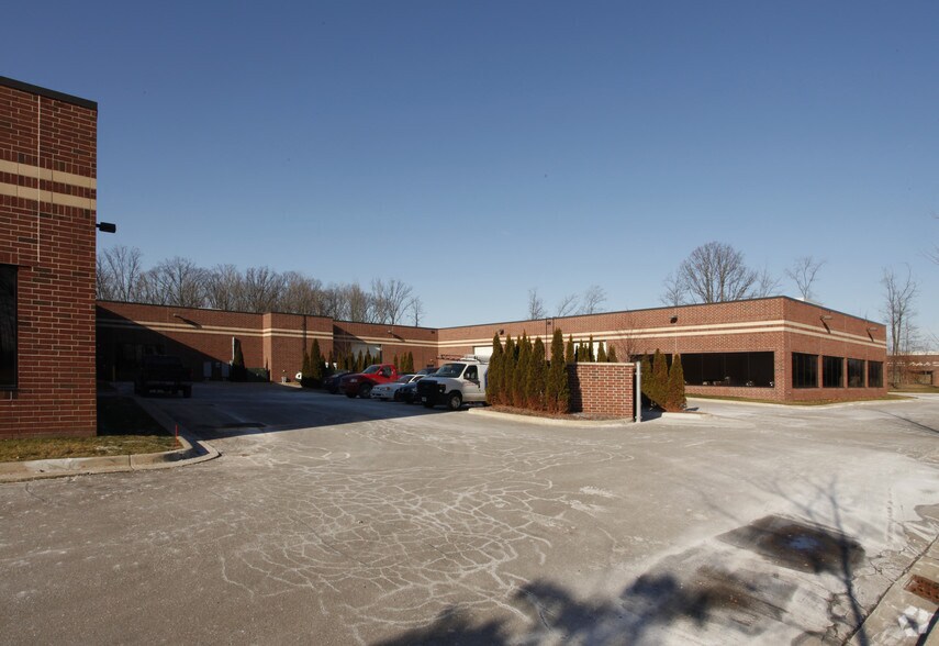 More Photos Of 28550 Cabot Dr, Novi Light Manufacturing For Lease